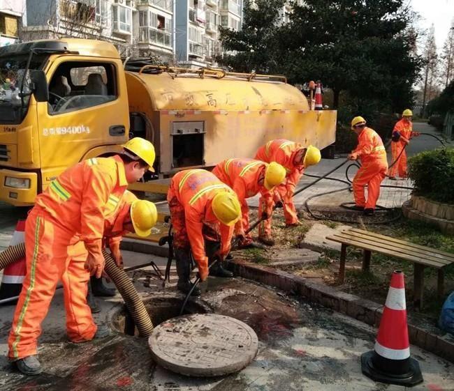 萝北市政管道清淤