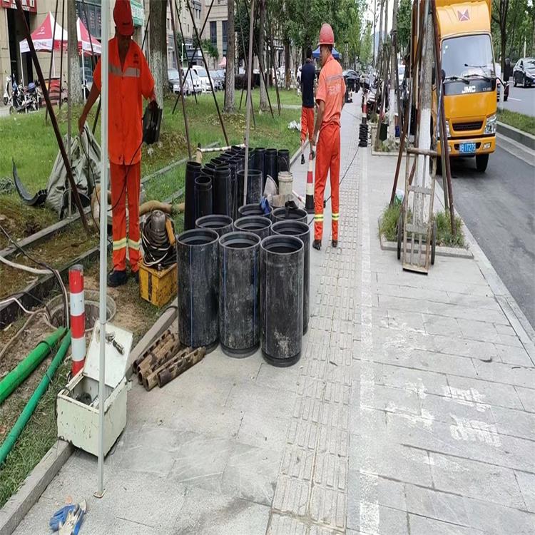 萝北管道短管置换修复